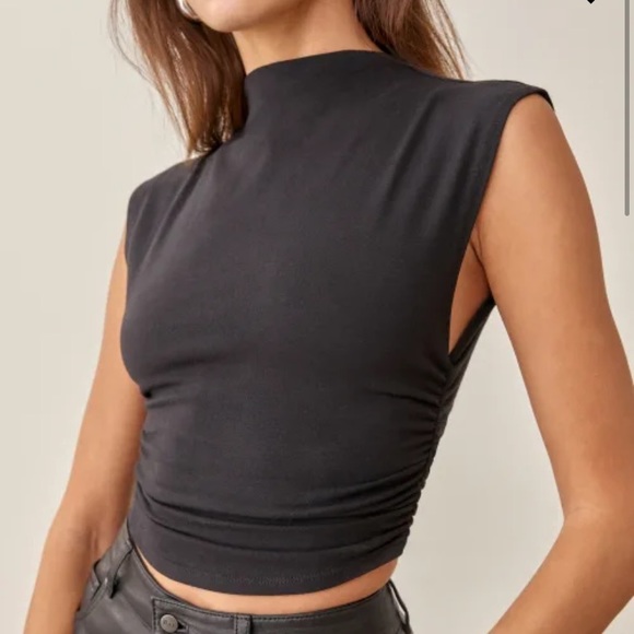 Reformation Tops - Reformation Lindy Knit Top